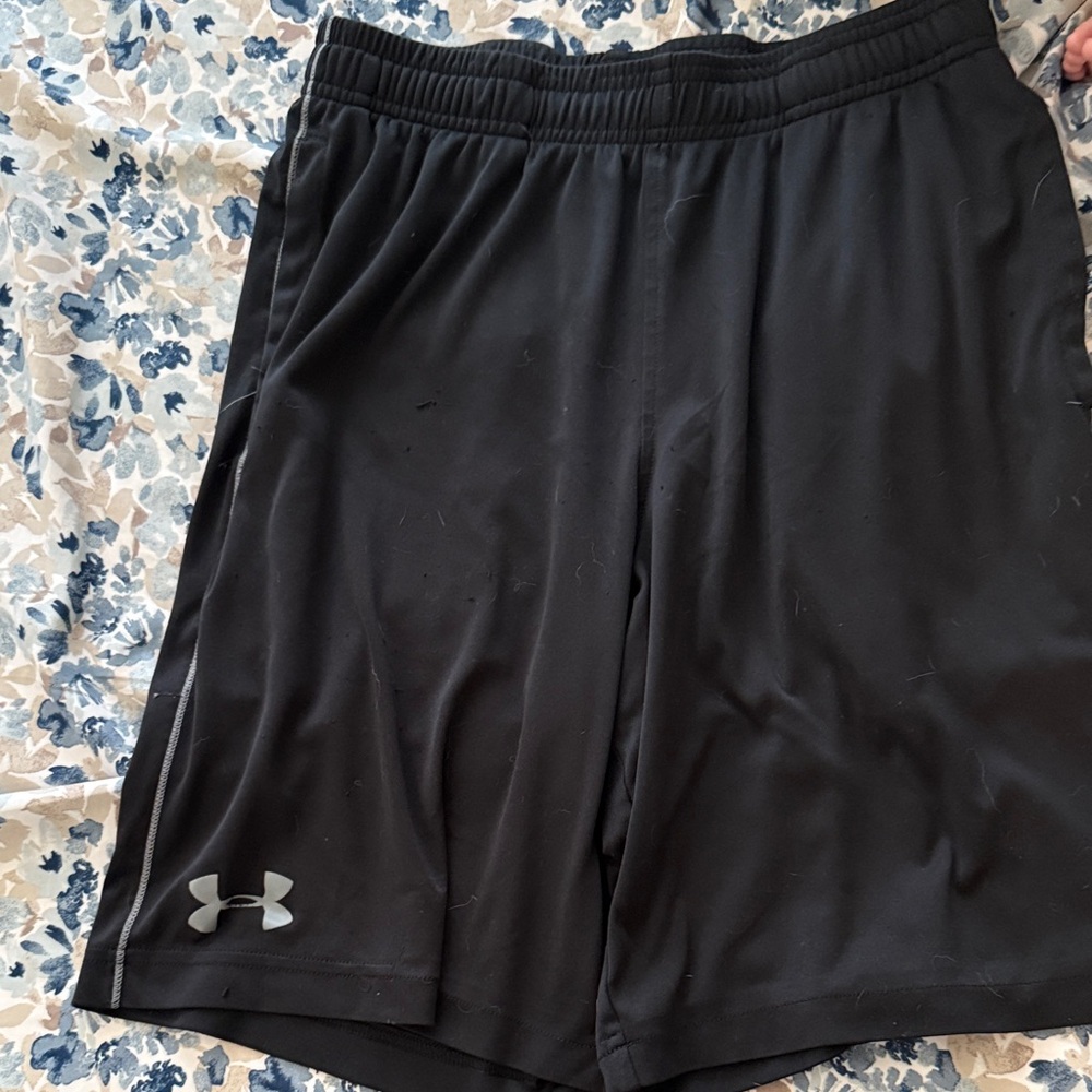 Under Armour Men's Dark Gray Athletic Shorts